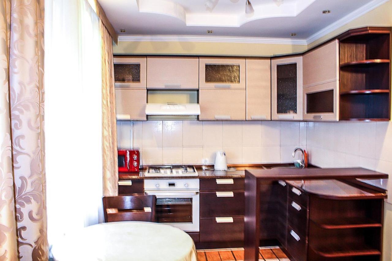 Ferienwohnung Tolebaeva 65 Almaty Exterior foto